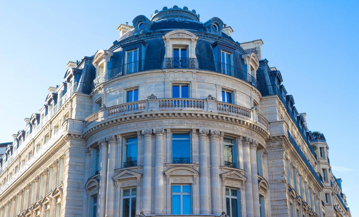 Immeuble haussmannien à Paris